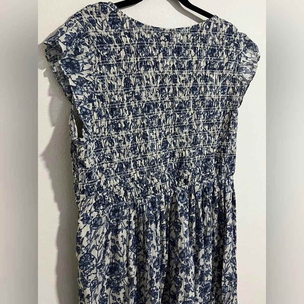 Anthropologie Blue and White Floral Midi Dress - Picture 7 of 8